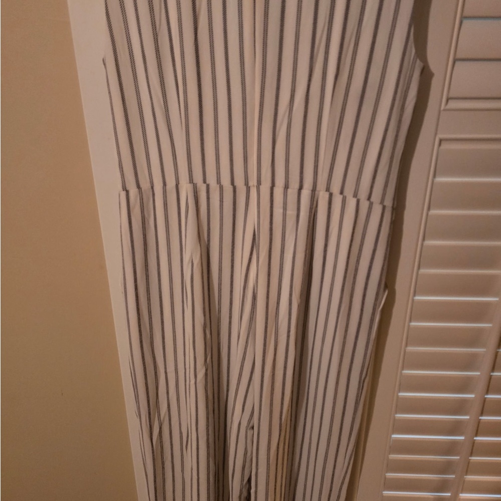 Maggy London Black and White Striped jumpsuit - Picture 3 of 6
